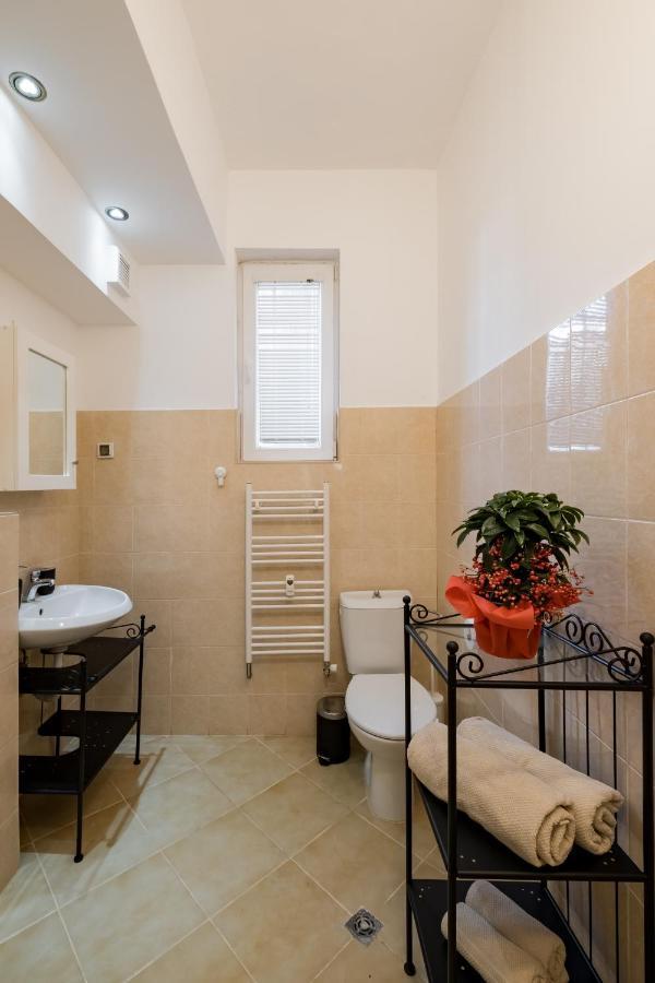 Spacious 3 Bedroom Home In Sofia'S Top Center Exteriör bild